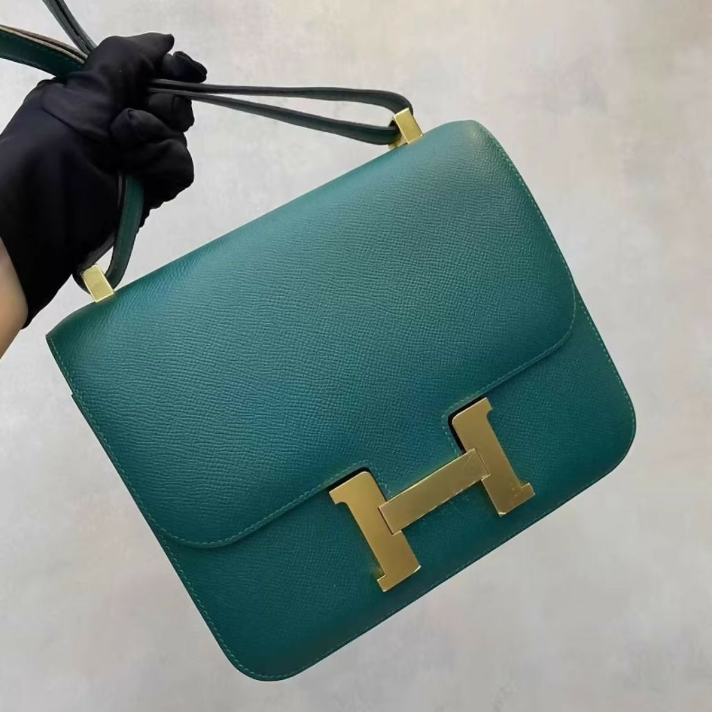 Hermes constance 24 Z6 Malachite Green Epsom Leather Gold Hardware