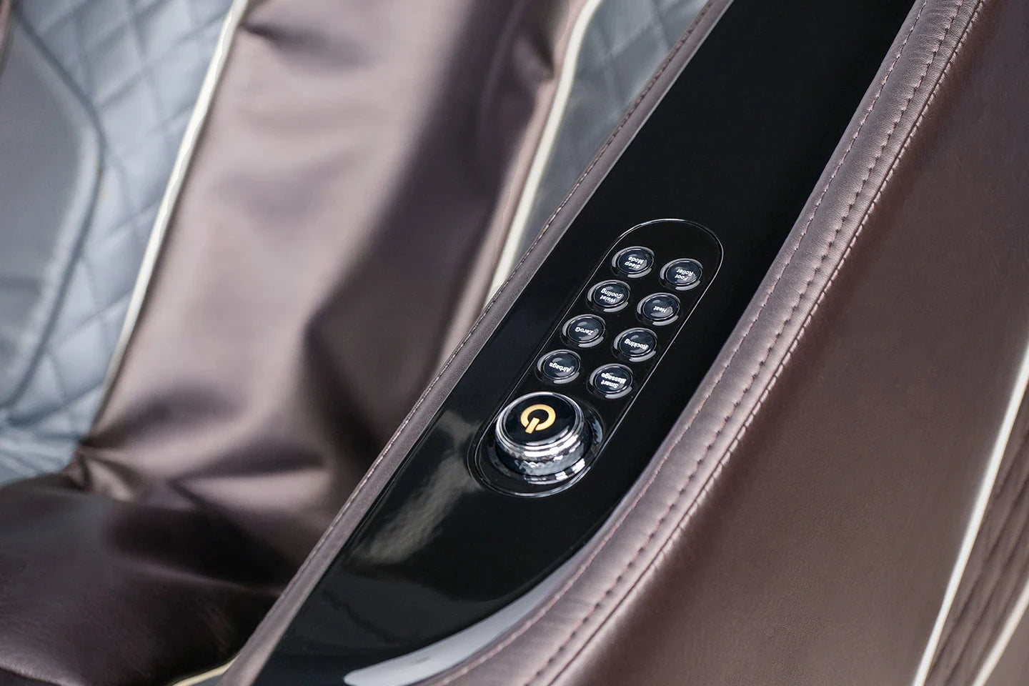 Kyota Kizuna M688 Massage Chair