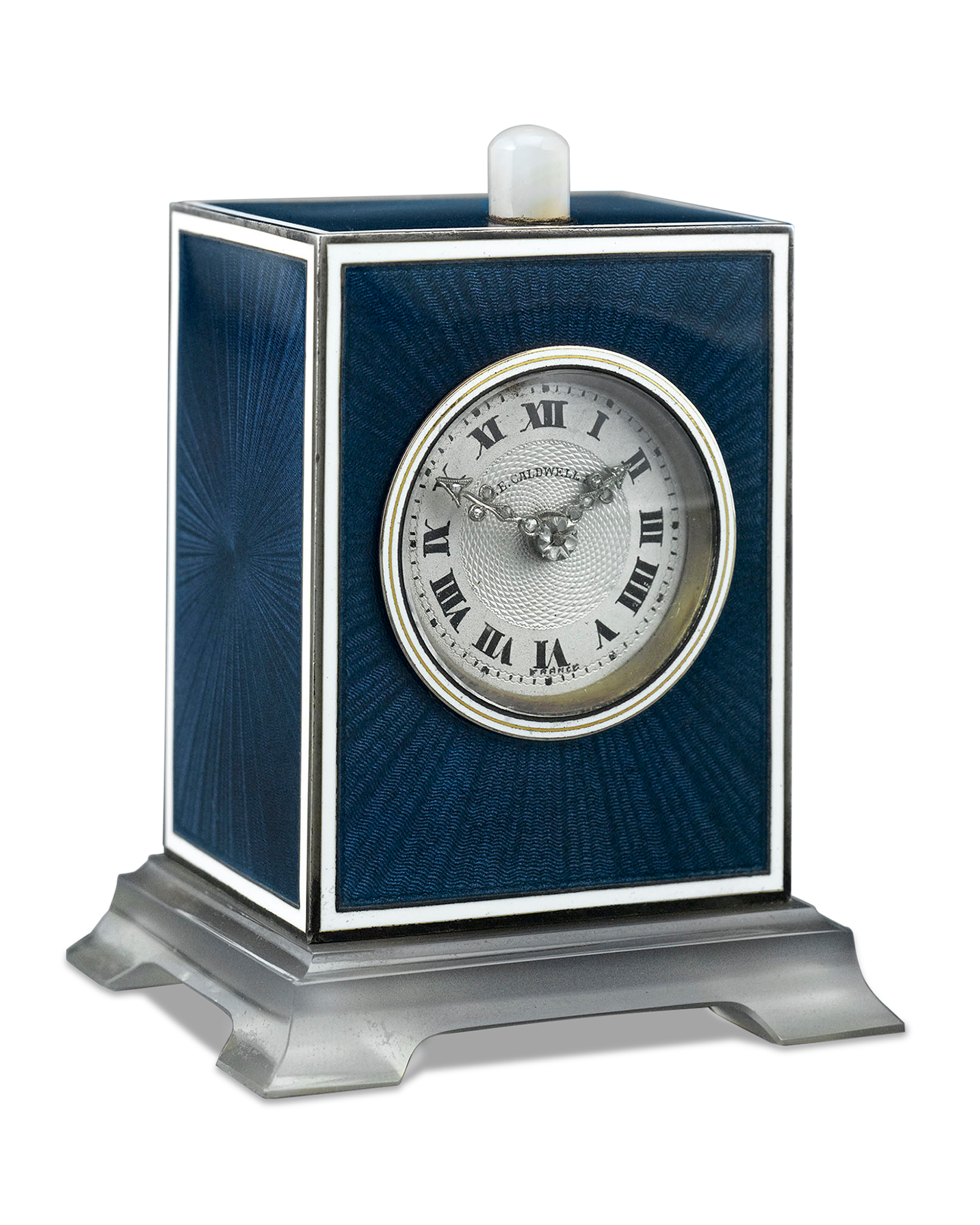 The beautifully designed Art Deco clock exudes a timeless elegance