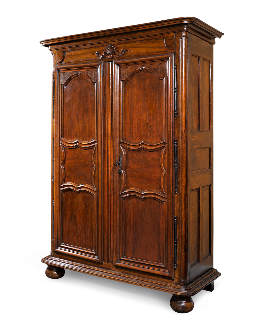Provincial furnishings of this quality are in high demand
