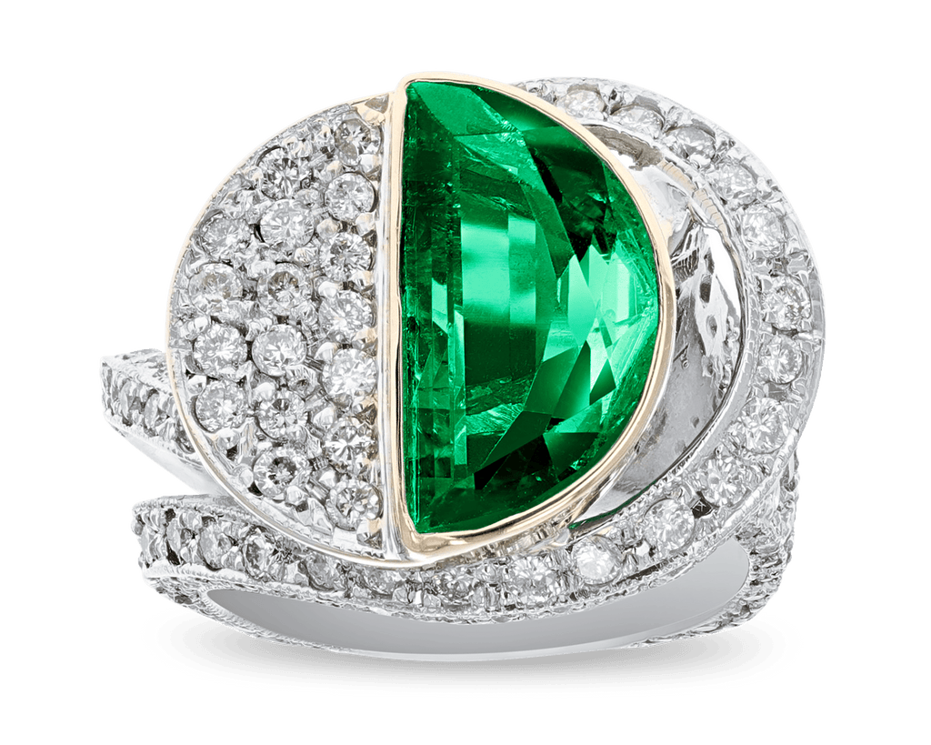 Colombian Emerald and Pavé Diamond Ring