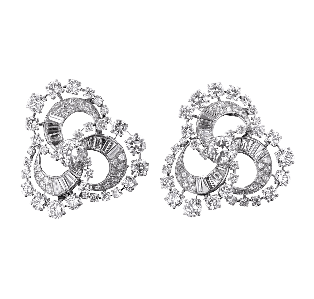 Pair of Cartier Diamond Brooches, 14.68 Carats