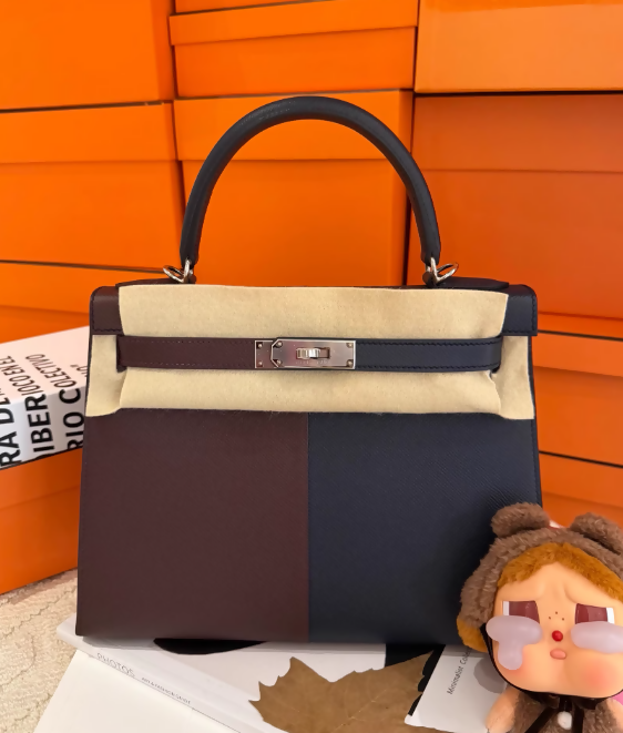 Hermès Kelly 28 Casaque/Blue Indigo/Rouge Sellier Epsom With Palladium Hardware