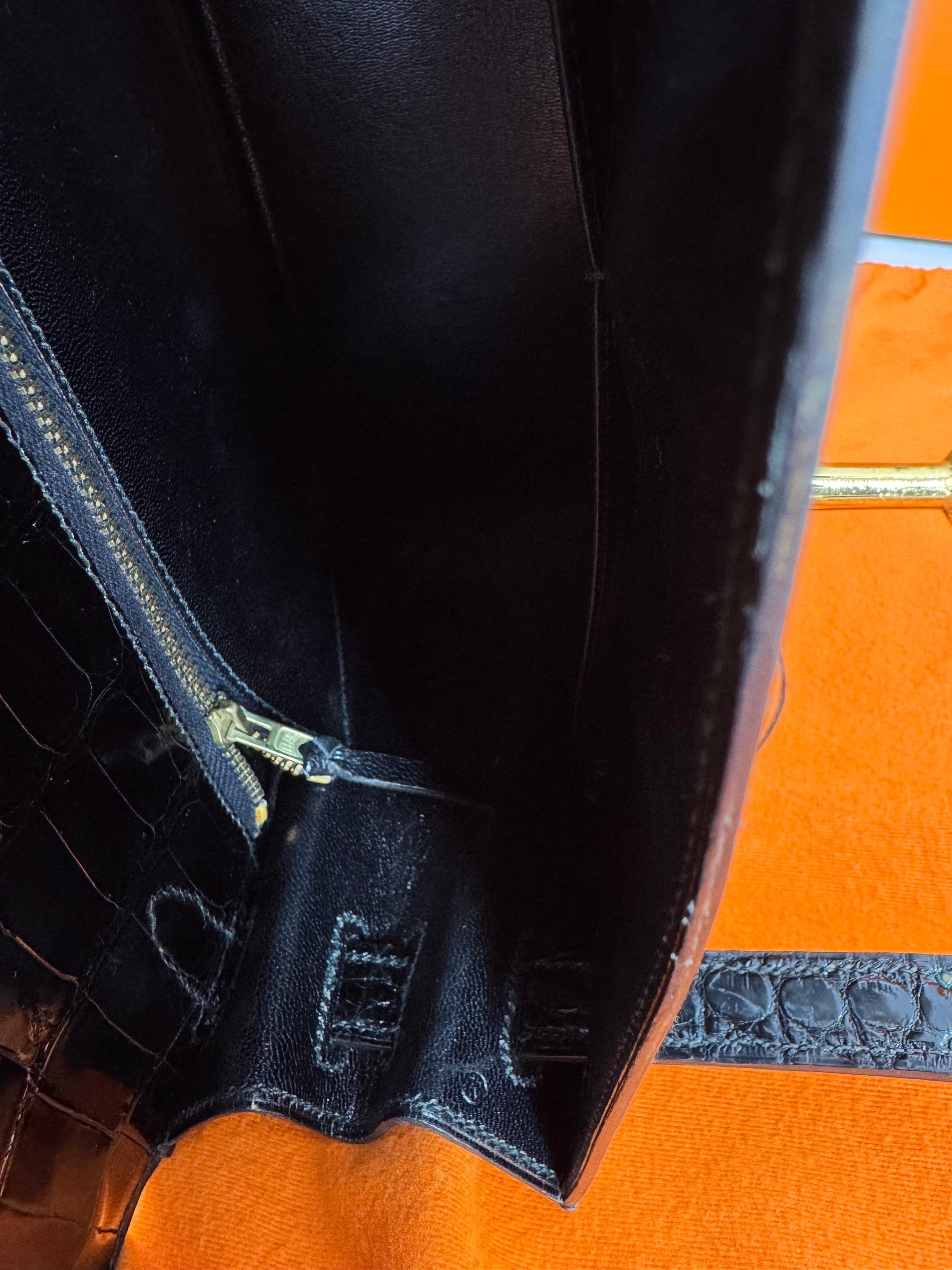 Hermes kelly 28 black shiny crocodile leather Gold hardware