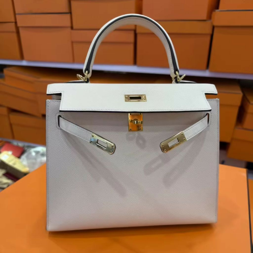 Hermès Kelly 25 Craie Epsom leather with Palladium Hardware