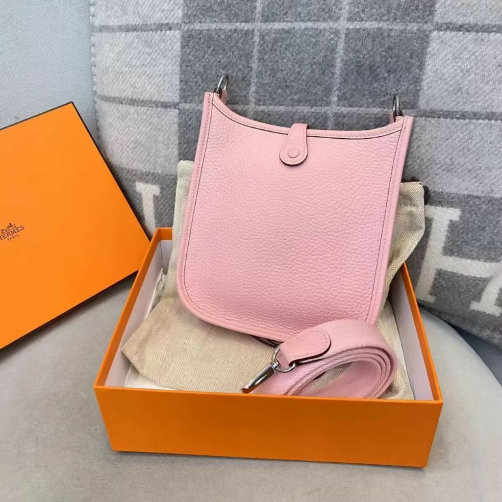 Hermes mini evelyne 3Q Rose Sakura Togo Leather Palladium Hardware