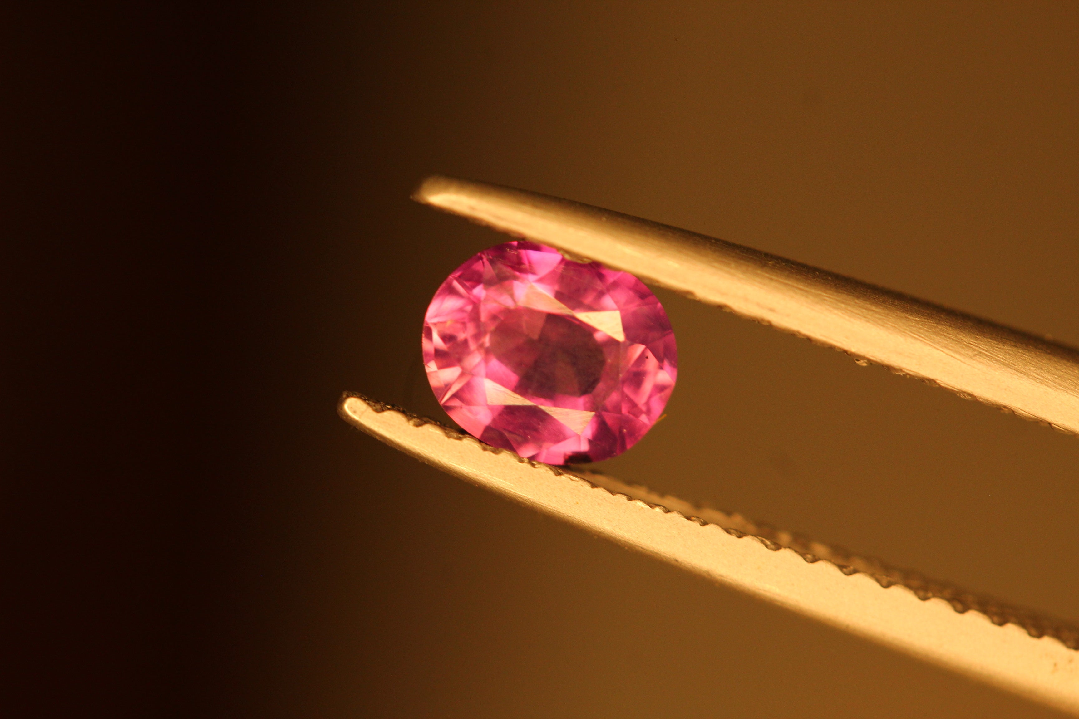 0.81 carat Oval Natural Pink Kashmir Sapphire Loose Stone