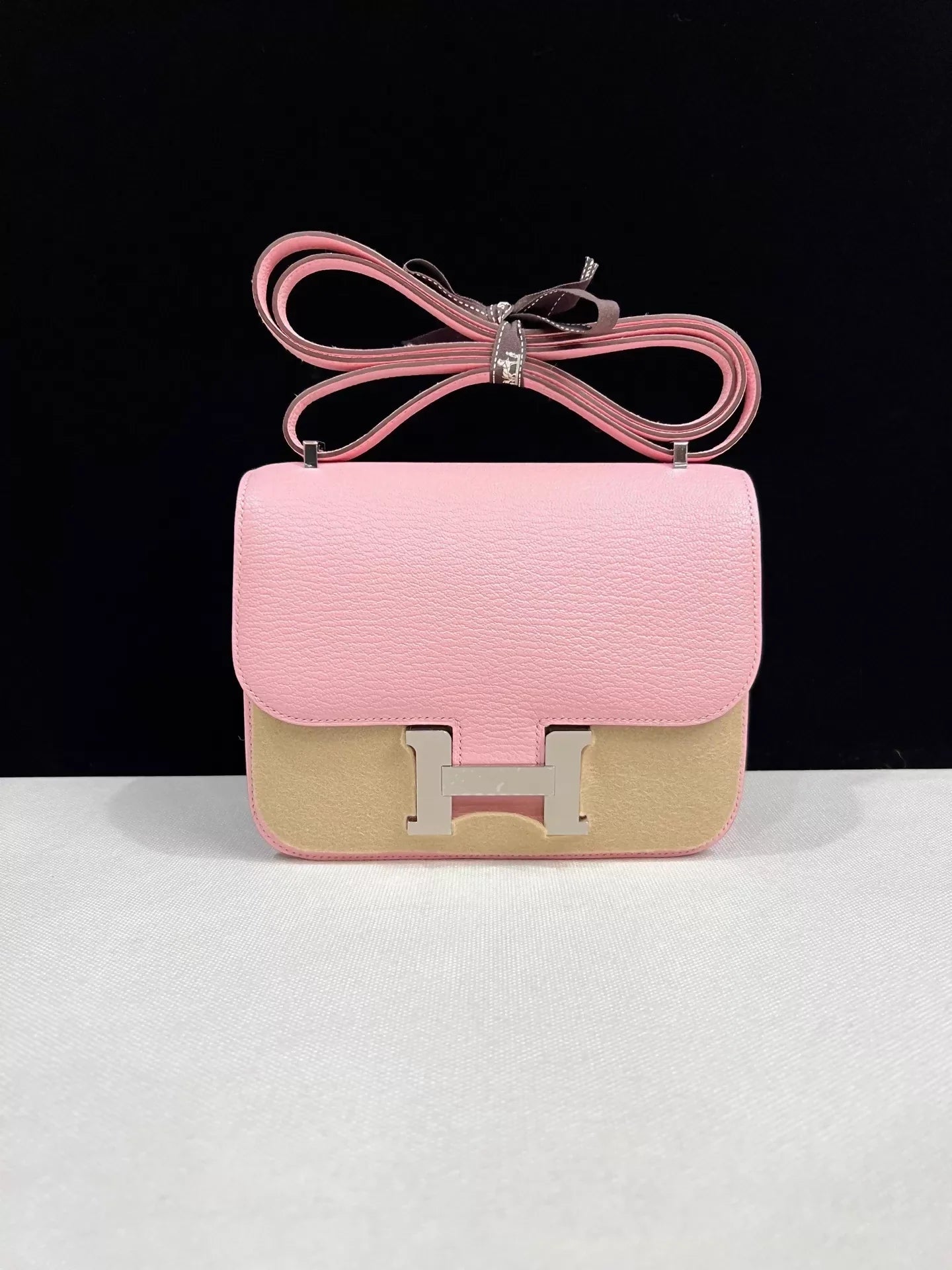 Hermes Constance 19 Pink rose sakura goat leather palladium hardware