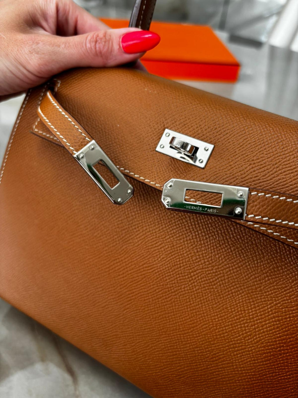 Hermès Kelly 25 Veau Epsom Leather Palladium Hardware