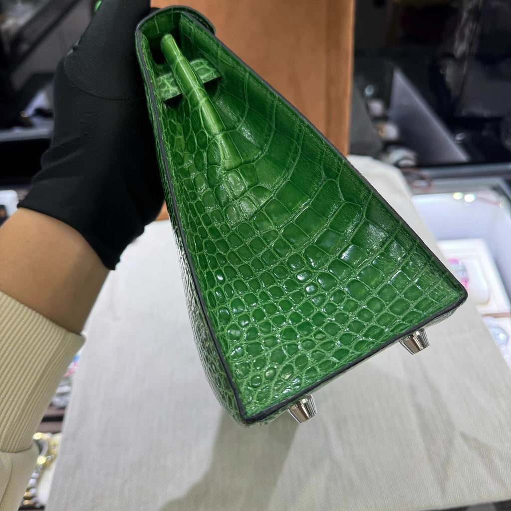Hermes Kelly 25 Green Bamboo crocodile leather palladium hardware