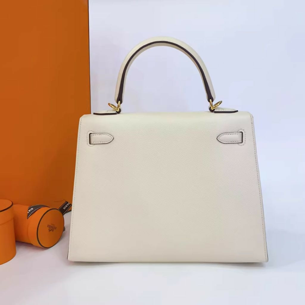 Hermès Kelly 25 Craie Epsom Leather with Gold hardware