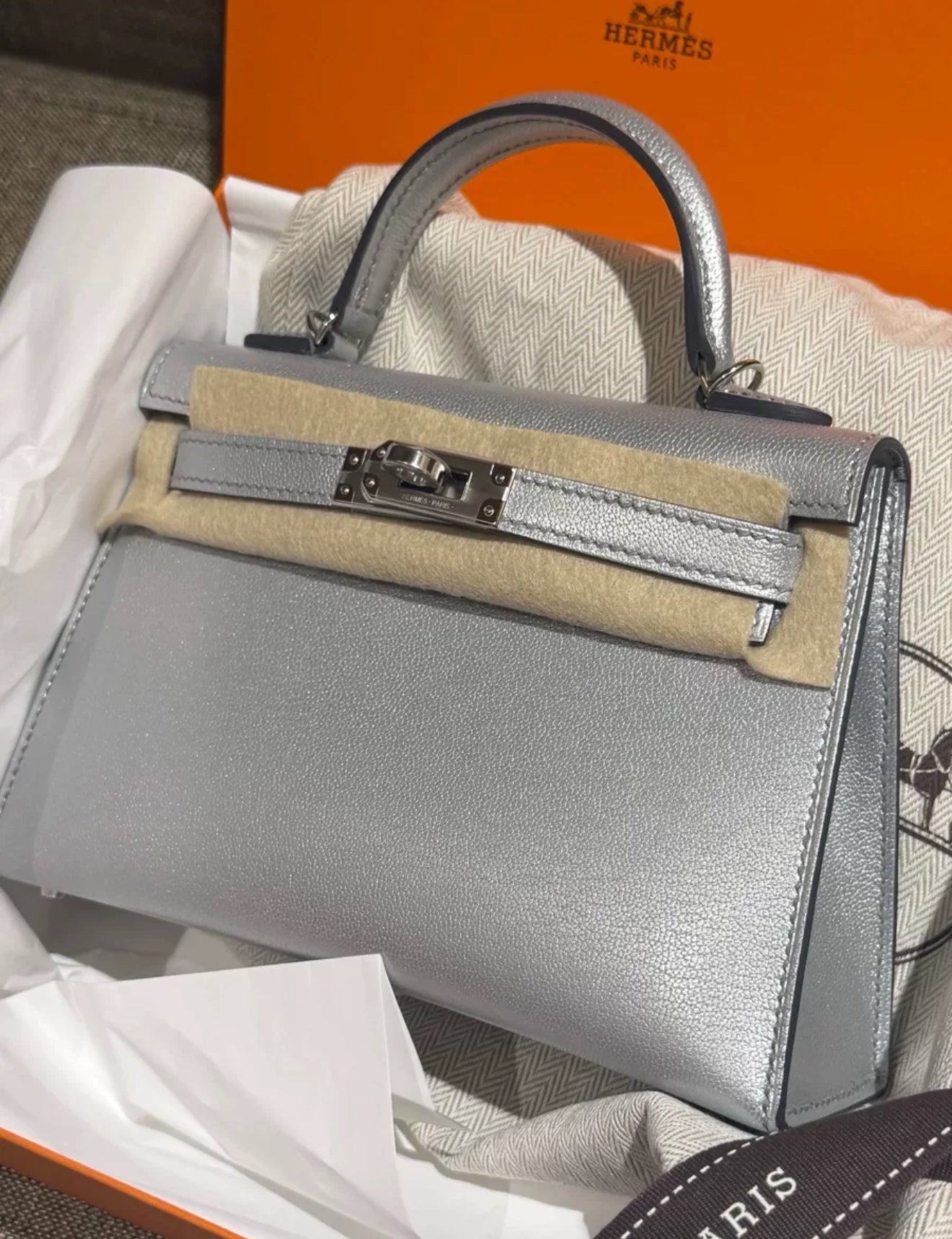 Limited Edition Hermes Mini Kelly Metallic Olympic Silver Leather Palladium hardware