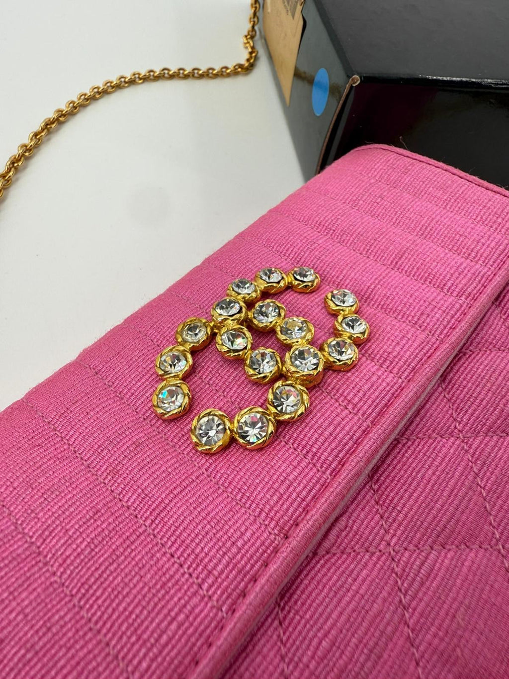 Chanel 2014 pink clutch