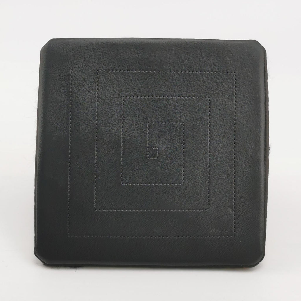 RARE CHANEL 2019 MÉTIERS D'ART PARIS-EGYPT RUNWAY PYRAMID EVENING BAG