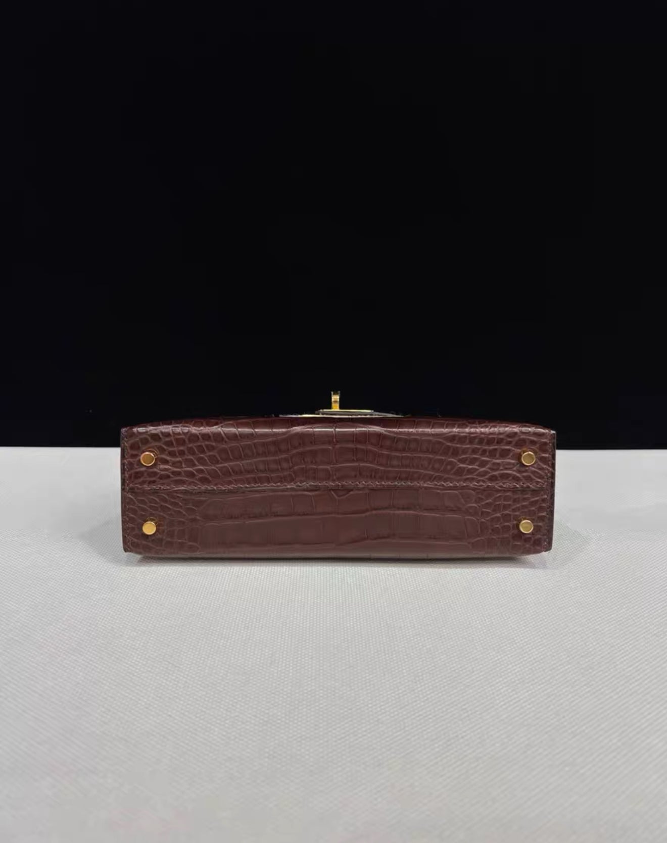 Hermès Mini Kelly Brown Havana Matte crocodile Leather Gold Hardware