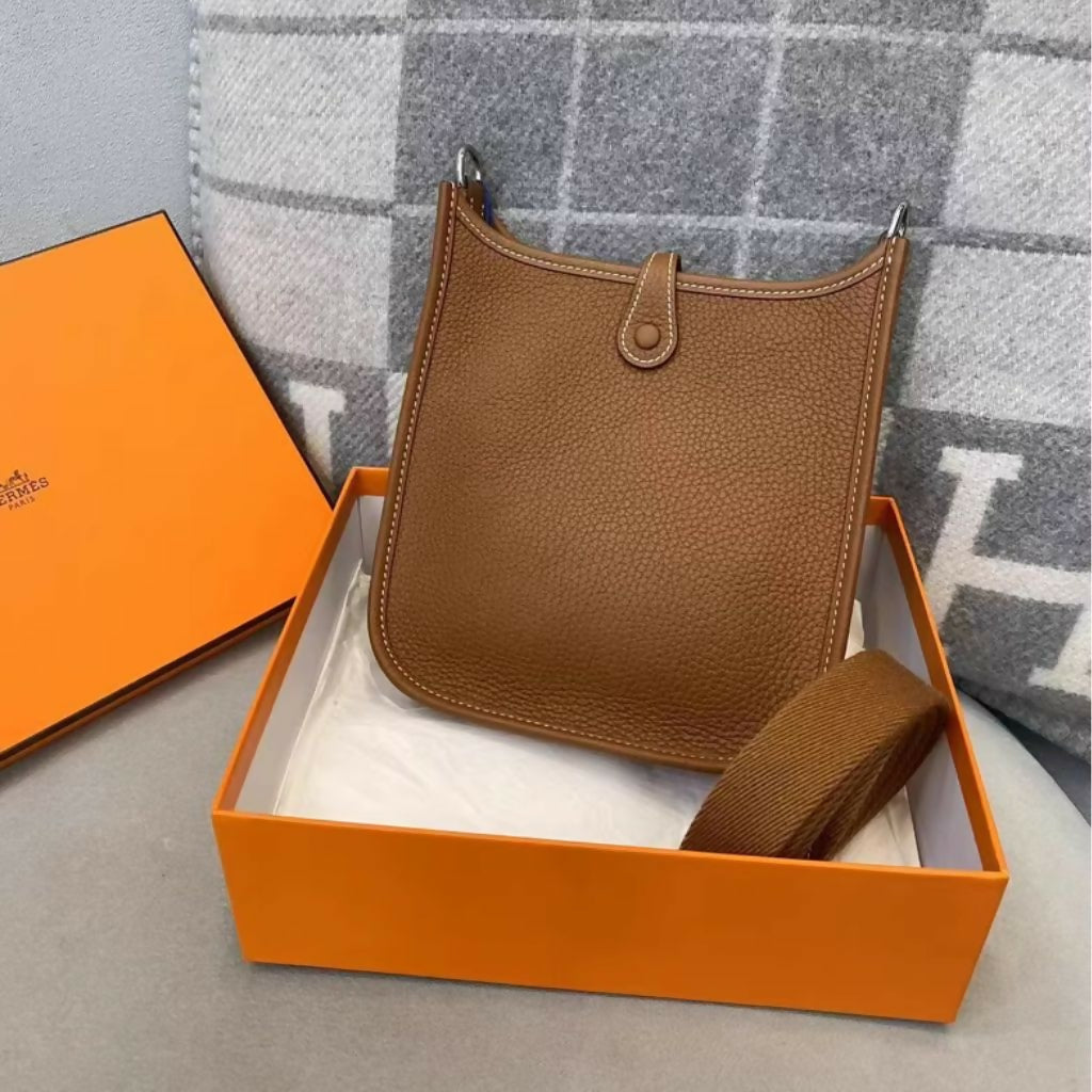 Hermes mini evelyne gold Togo Leather brown palladium Hardware