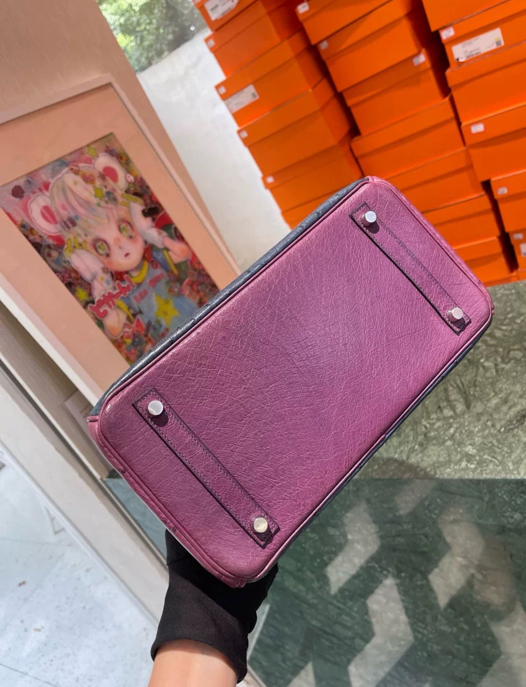 Hermes Birkin 30 lace three-color ostrich R stamp in good condition, comes with lock, key, and dust bag.