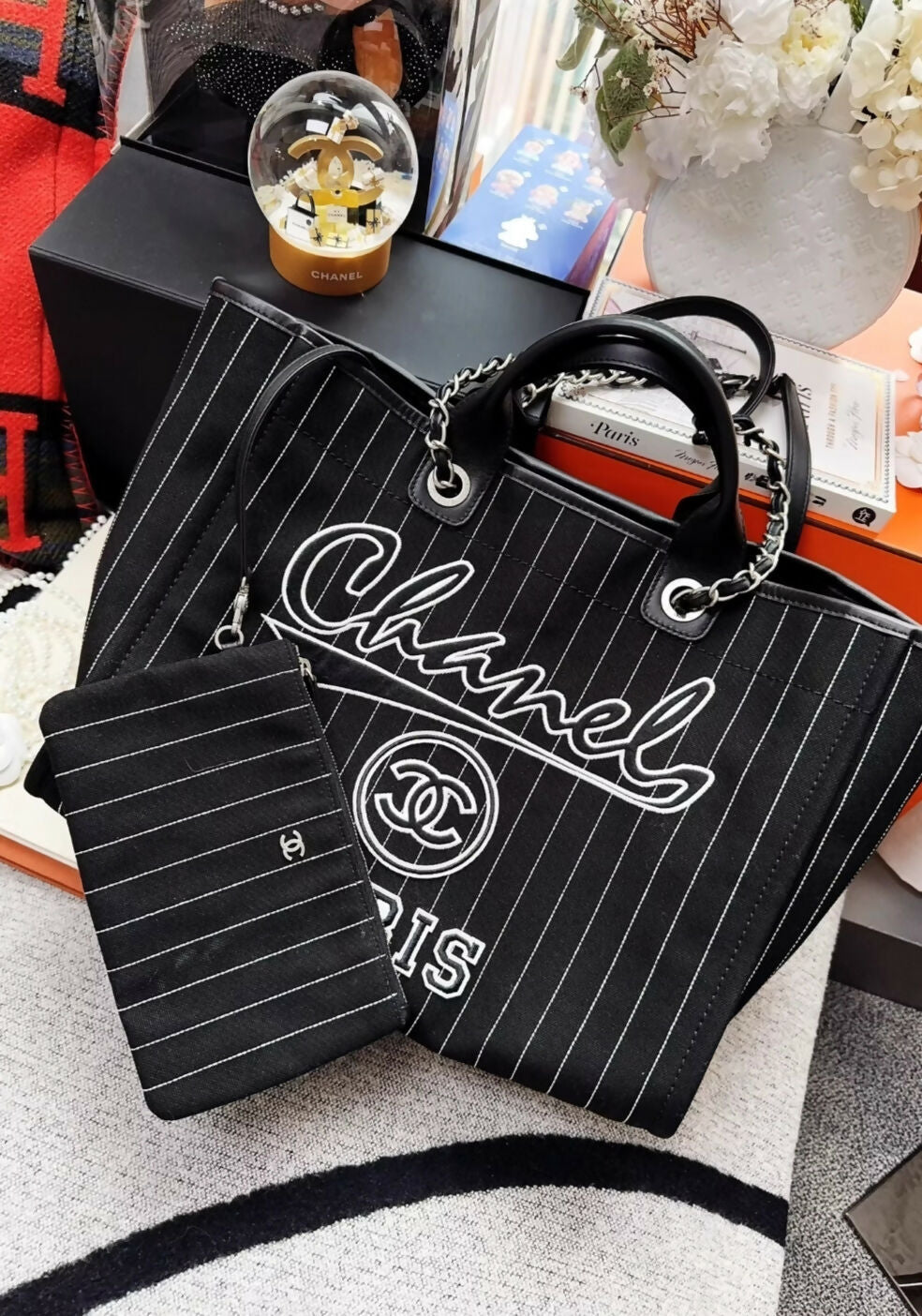 Chanel 23p black and white striped embroidered letter beach bag