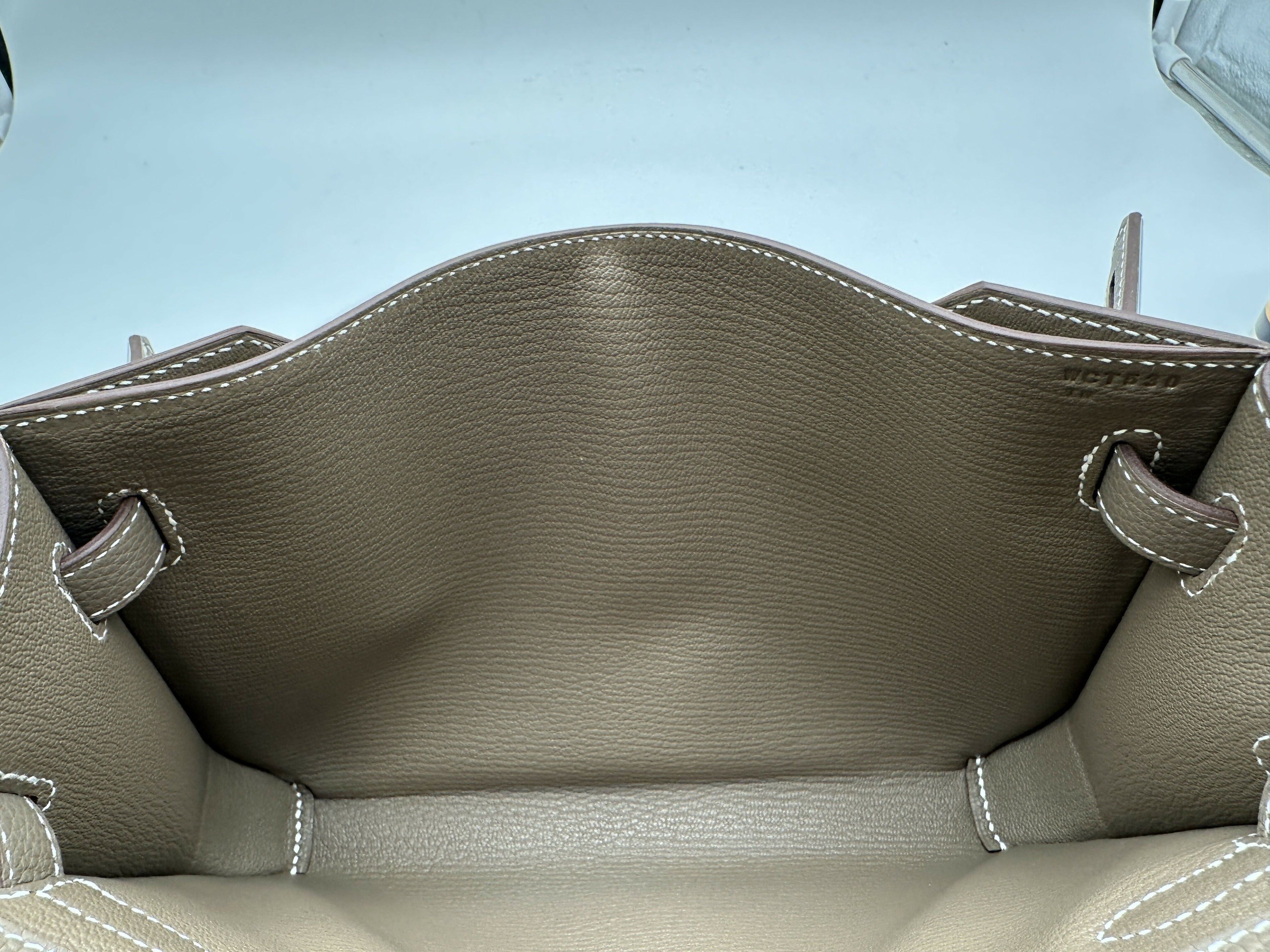 Hermès Kelly Depeche Etoupe PHW Stamp W 2025