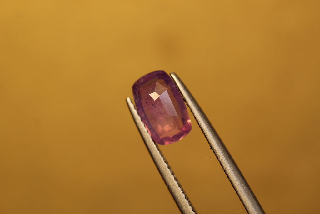 1.5 carats Emerald cut Kashmir Pink Sapphire