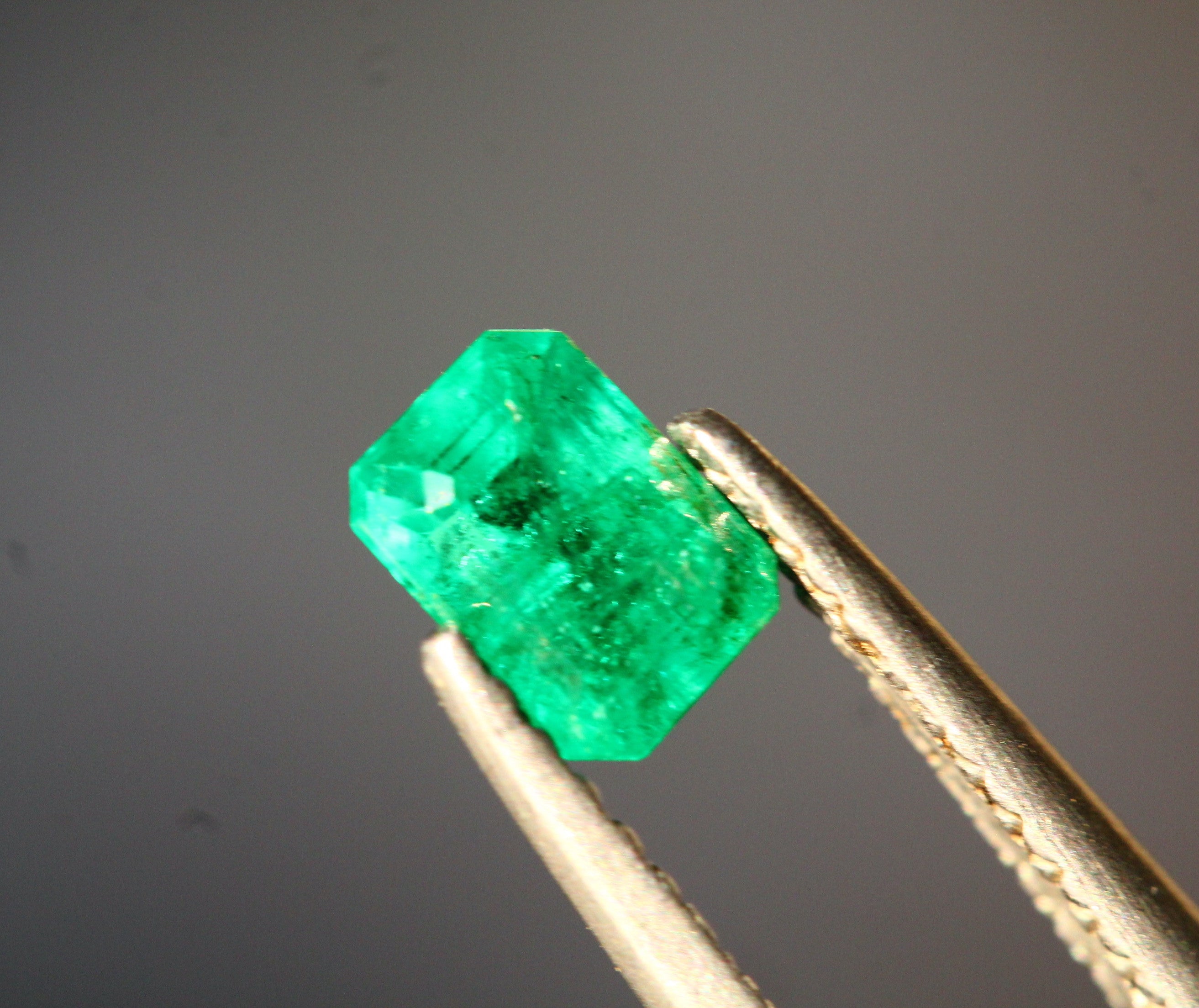 0.63ct Panjshir Emerald Vivid Green -Cushion Cut