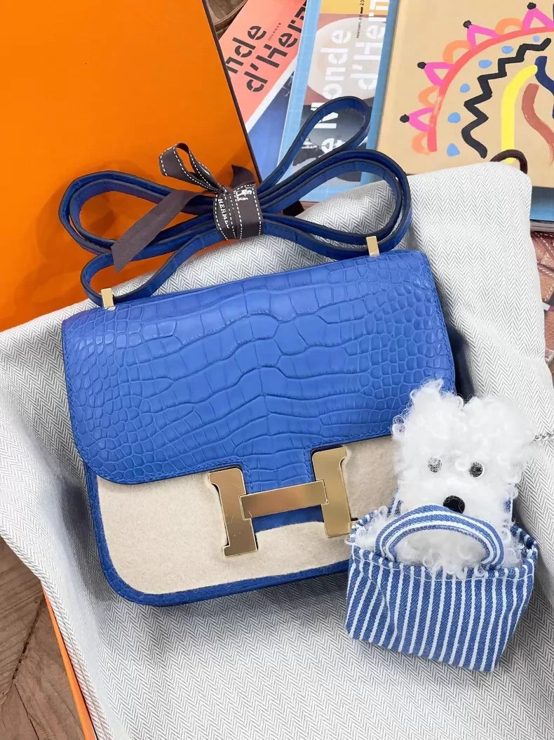 Hermès Constance 19 Blue matte crocodile leather gold hardware