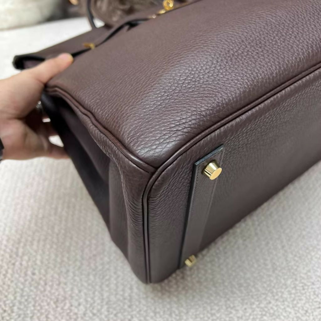 Hermès Birkin 40 Ebony Togo Leather Gold Hardware
