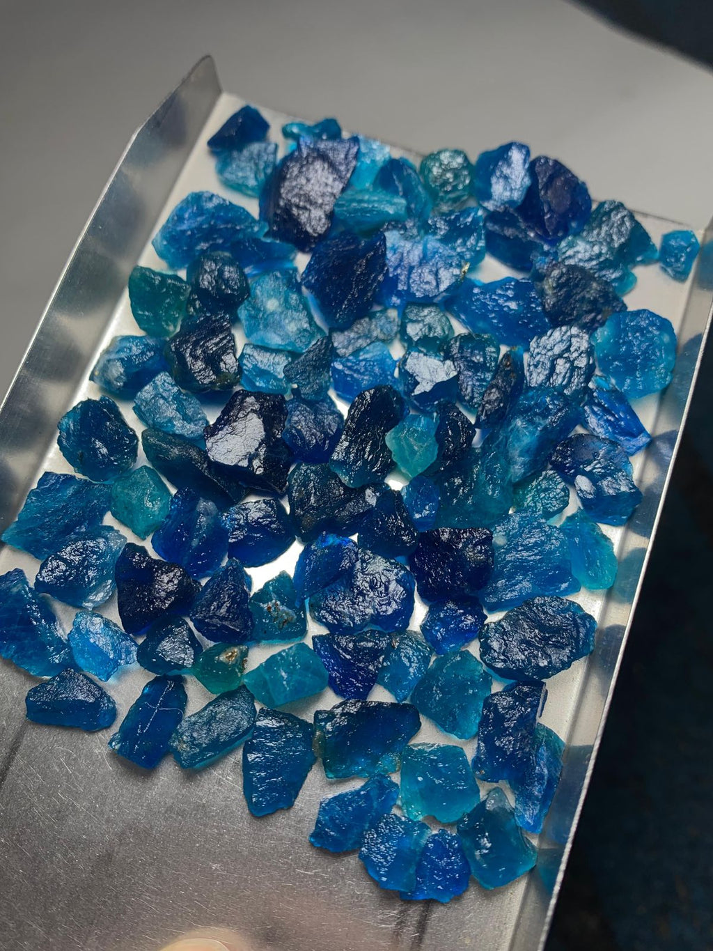 Buy This Raw Hauyne Crystals For Faceting 