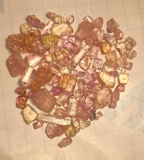 200 carats Natural Rare Pink Topaz from Katlang | Imperial Topaz