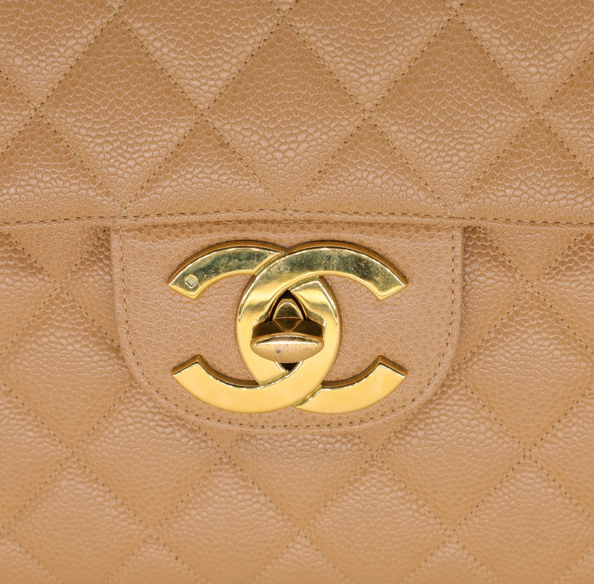 Chanel Vintage 1990s Caviar Ligt Beige Jumbo Single Classic Flap Bag