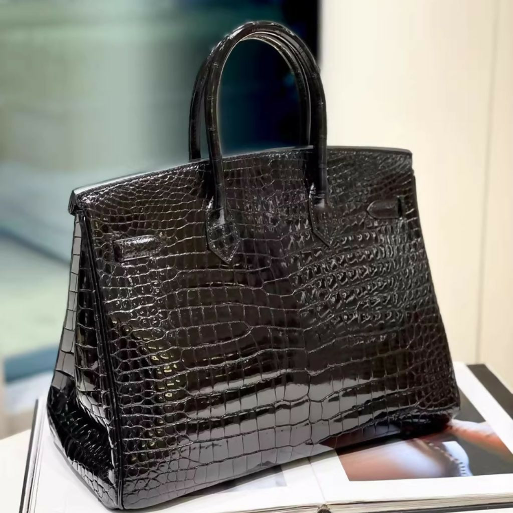 Hermès Birkin 35 Black Shiny Crocodile leather palladium hardware