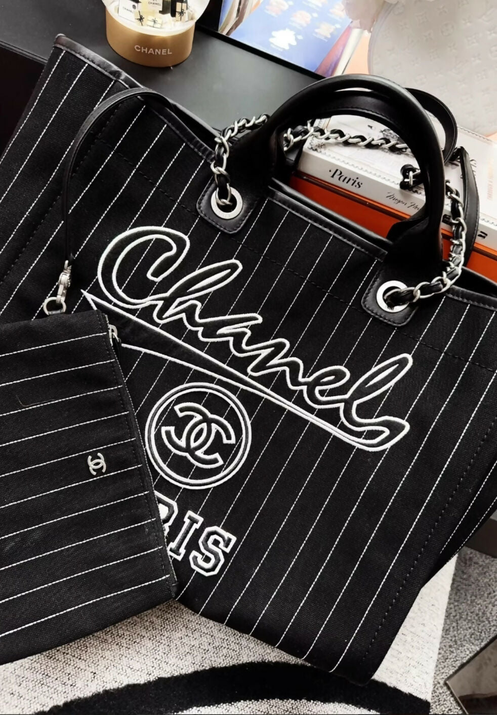 Chanel 23p black and white striped embroidered letter beach bag