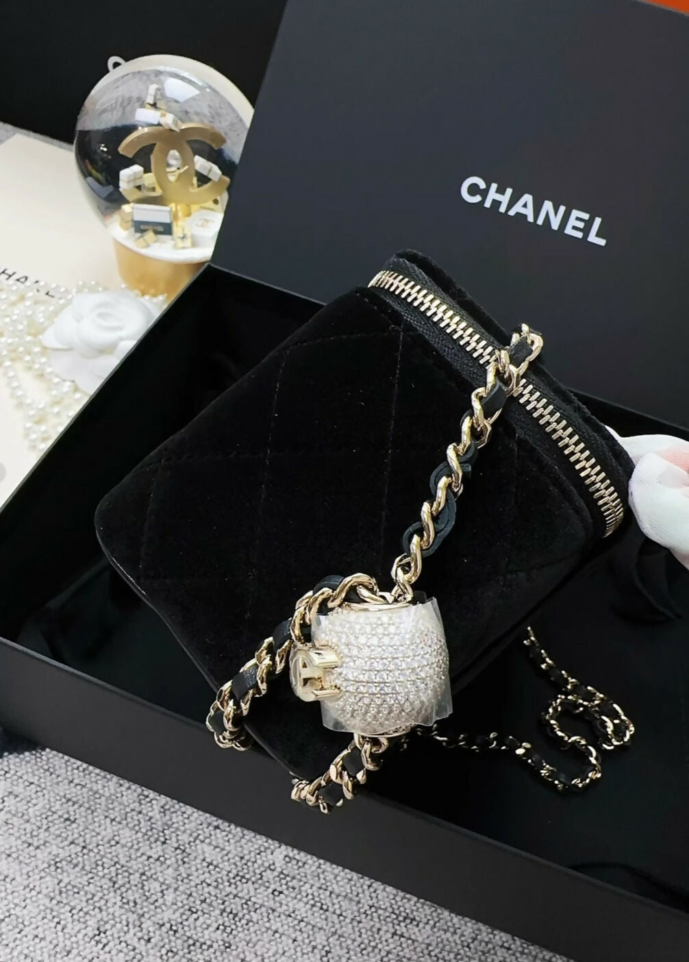 Chanel 25A Black Velvet Vanity case bag