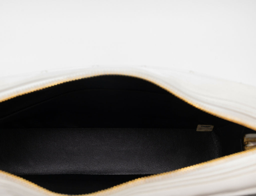 Chanel 1991 Vintage Black & White Shoulder Bag
