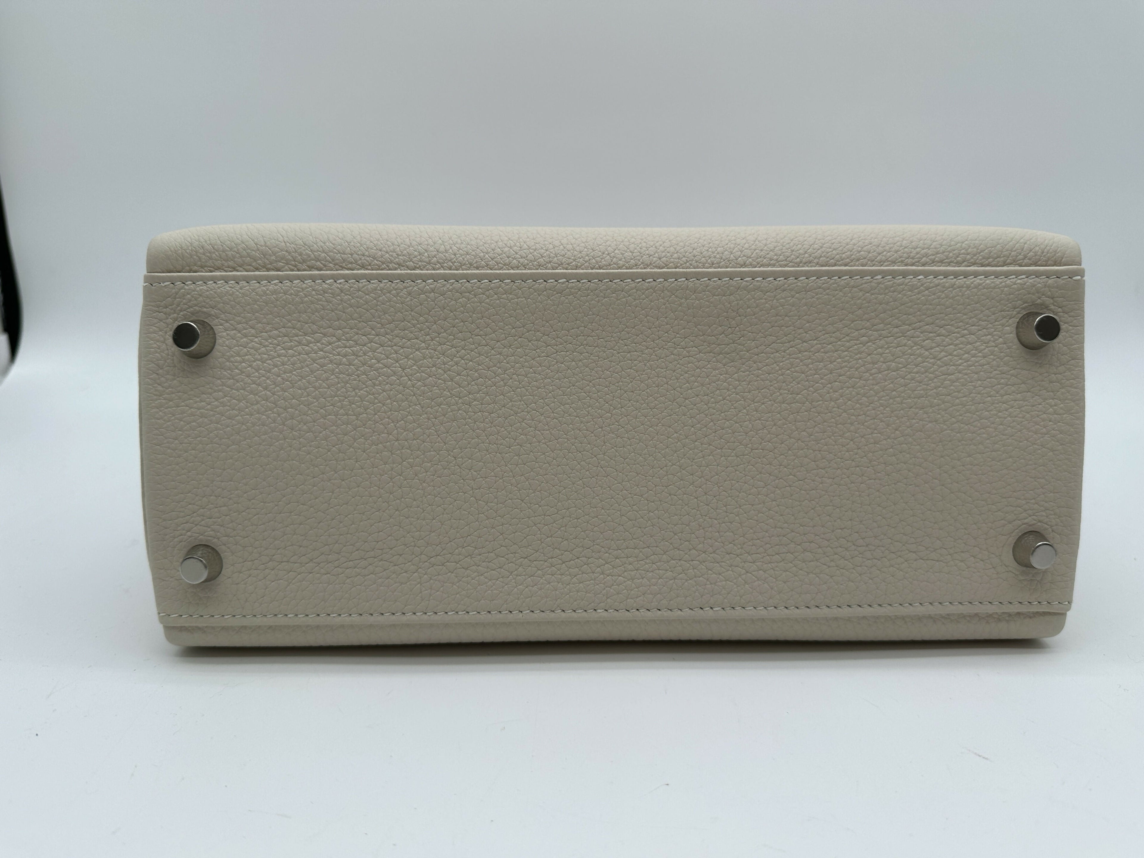 Hermès Kelly 28 Craie Togo PHW K