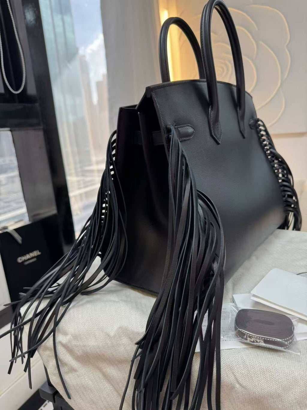 Hermès Birkin 35 Black Evergrain Leather Handbag with Silver Hardware and Fringe Stamp W