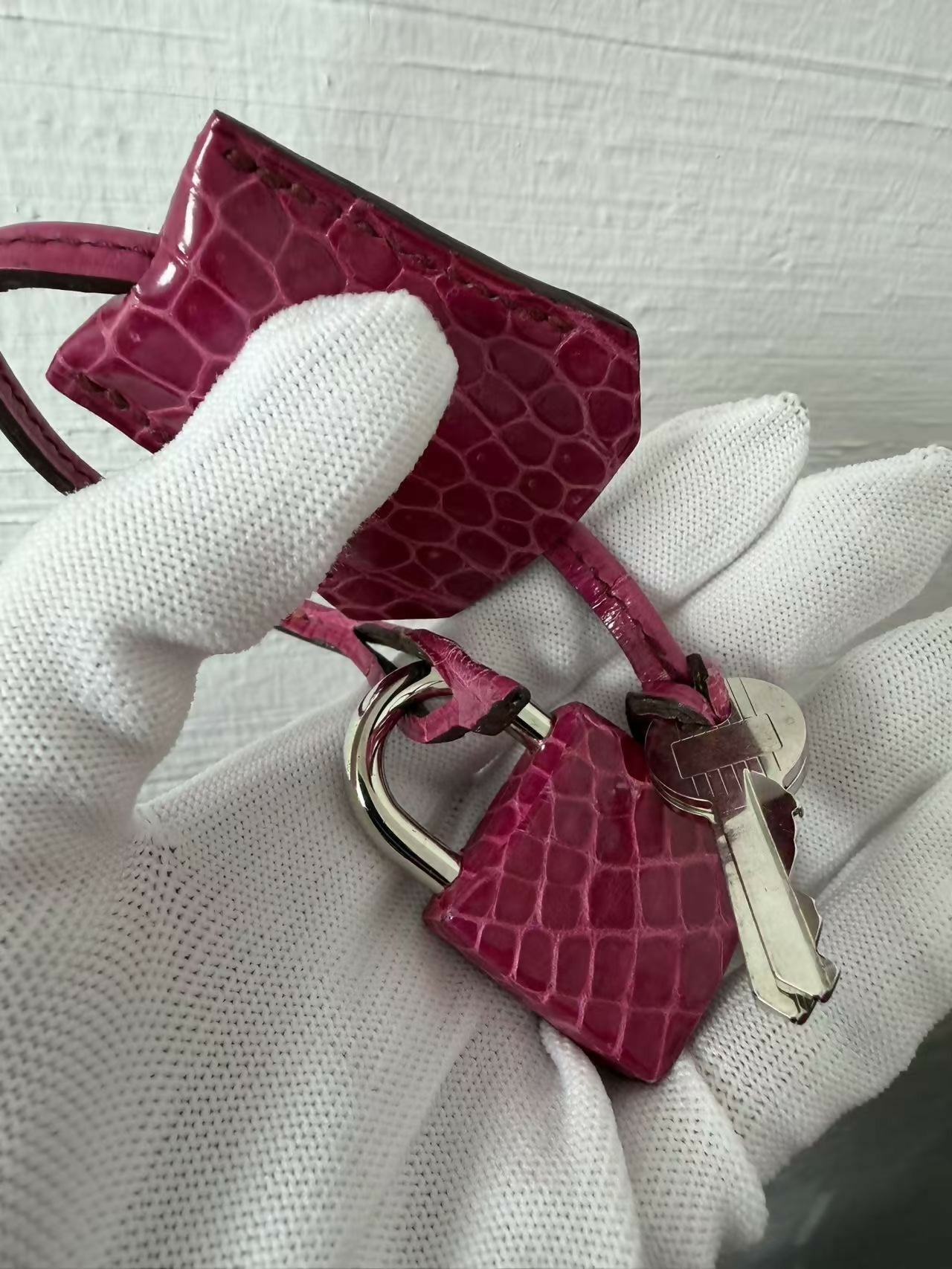 Hermes Birkin shoulder Rose Scheherazade Pink Crocodile Leather Palladium Hardware