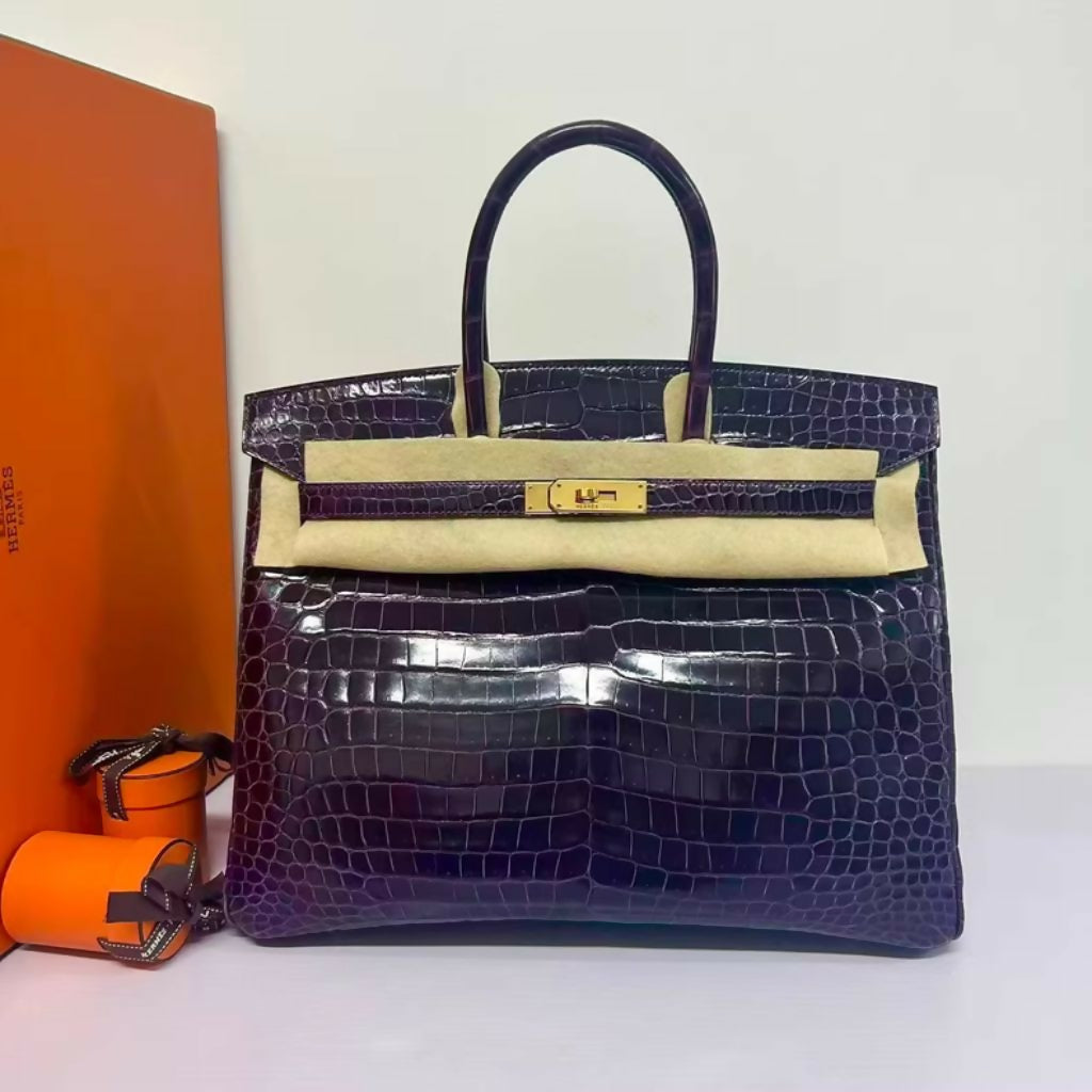 Hermès Birkin 35 Cassis Shiny Crocodile Leather Gold Hardware