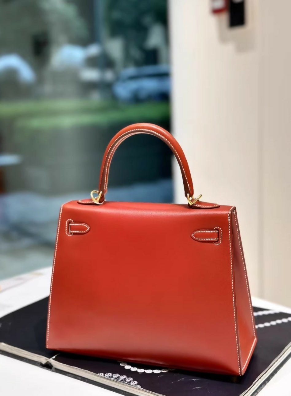 Hermes Kelly 25 red box leather Gold hardware