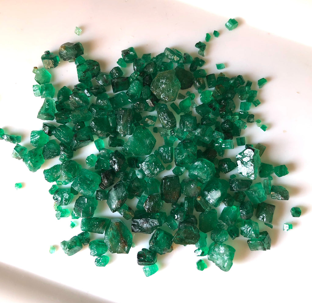 Rough Emerald Stone for Sale