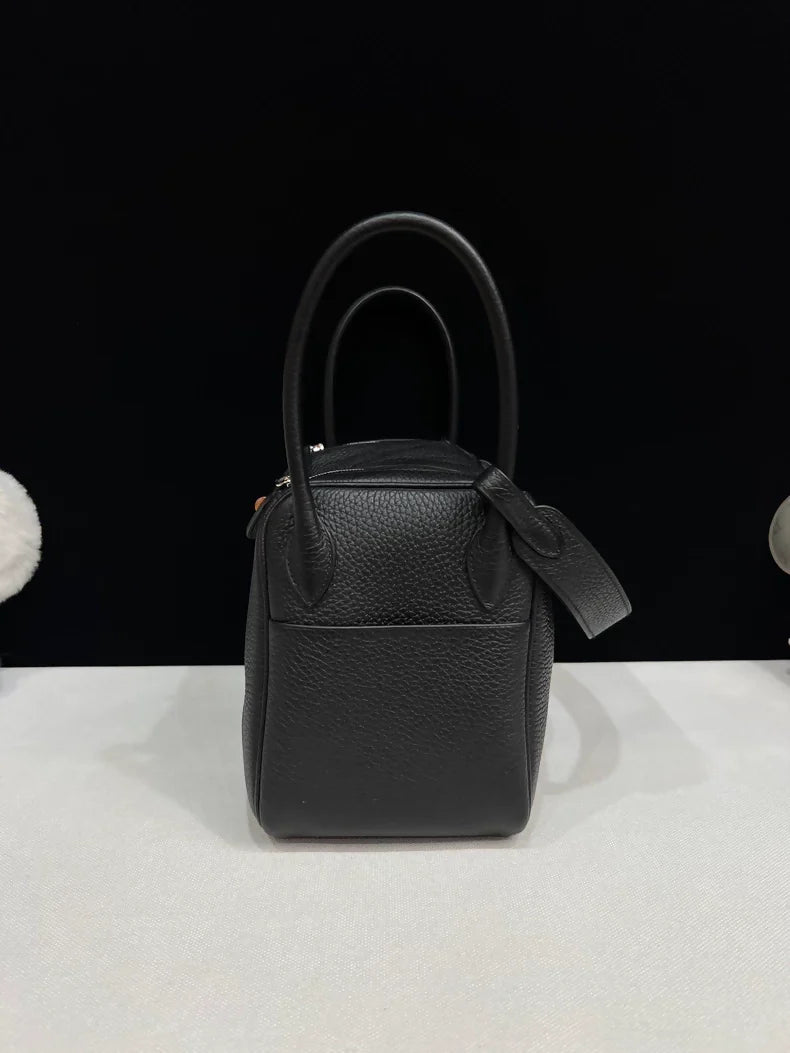 Hermes Lindy 26 Black Togo Leather Palladium Hardware