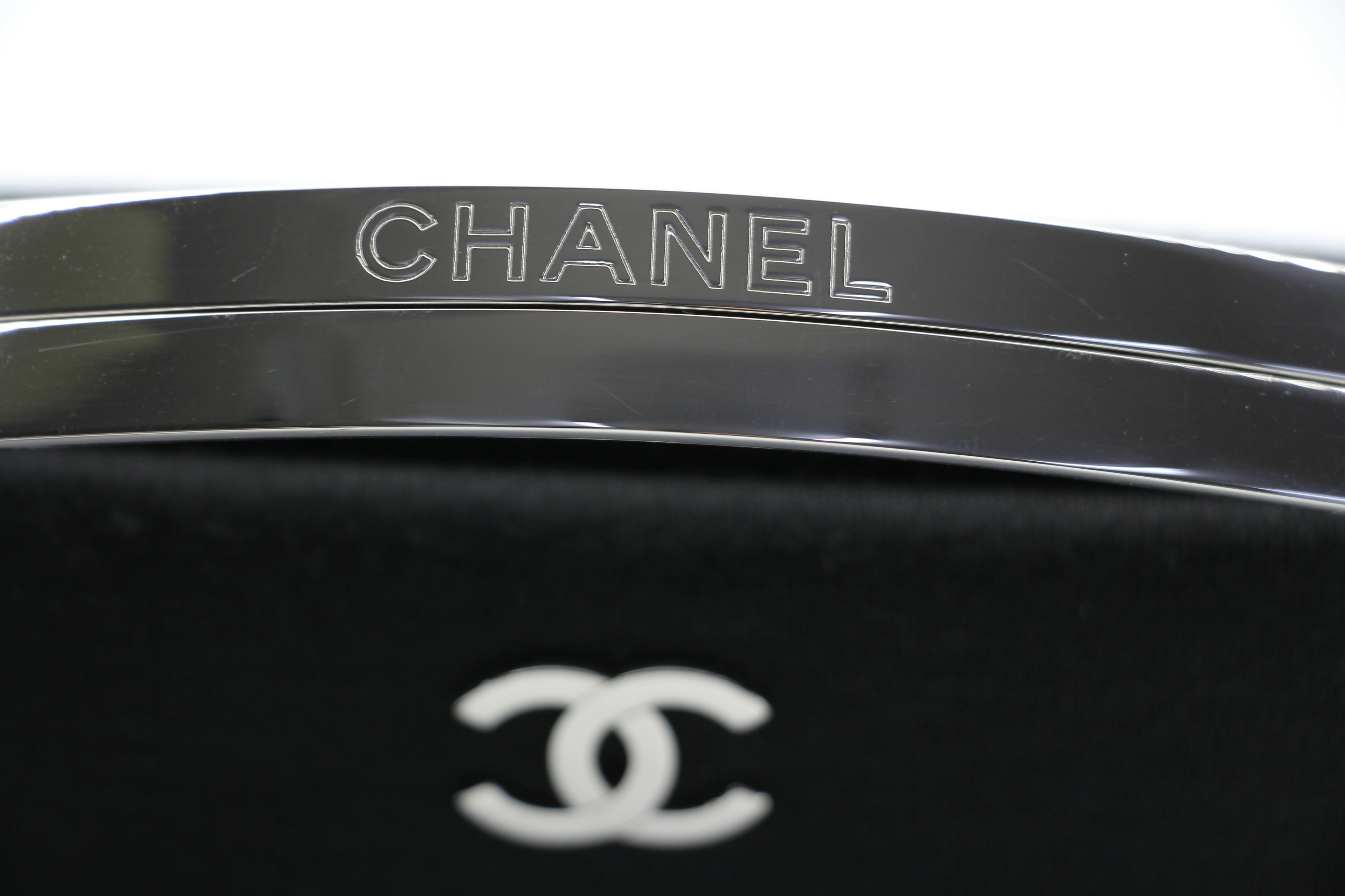 Chanel Vintage 97-99 Metal & Suede Black Silver Top Handle Satchel Clutch Evening Party Bag