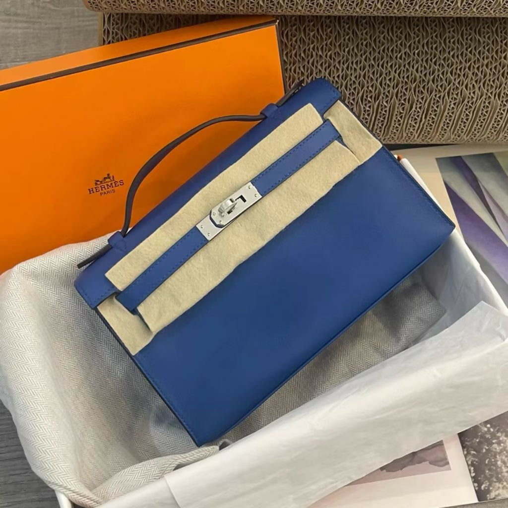 Hermès Kelly pochette Blue swift leather with palladium hardware