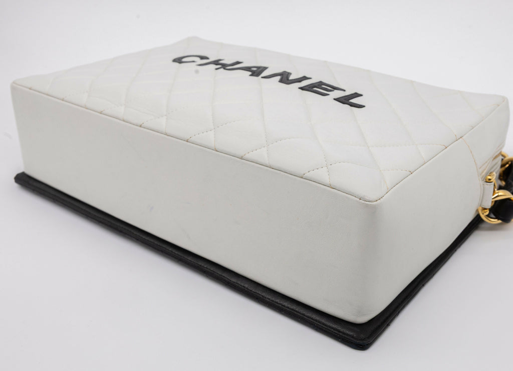 Chanel 1991 Vintage Black & White Shoulder Bag