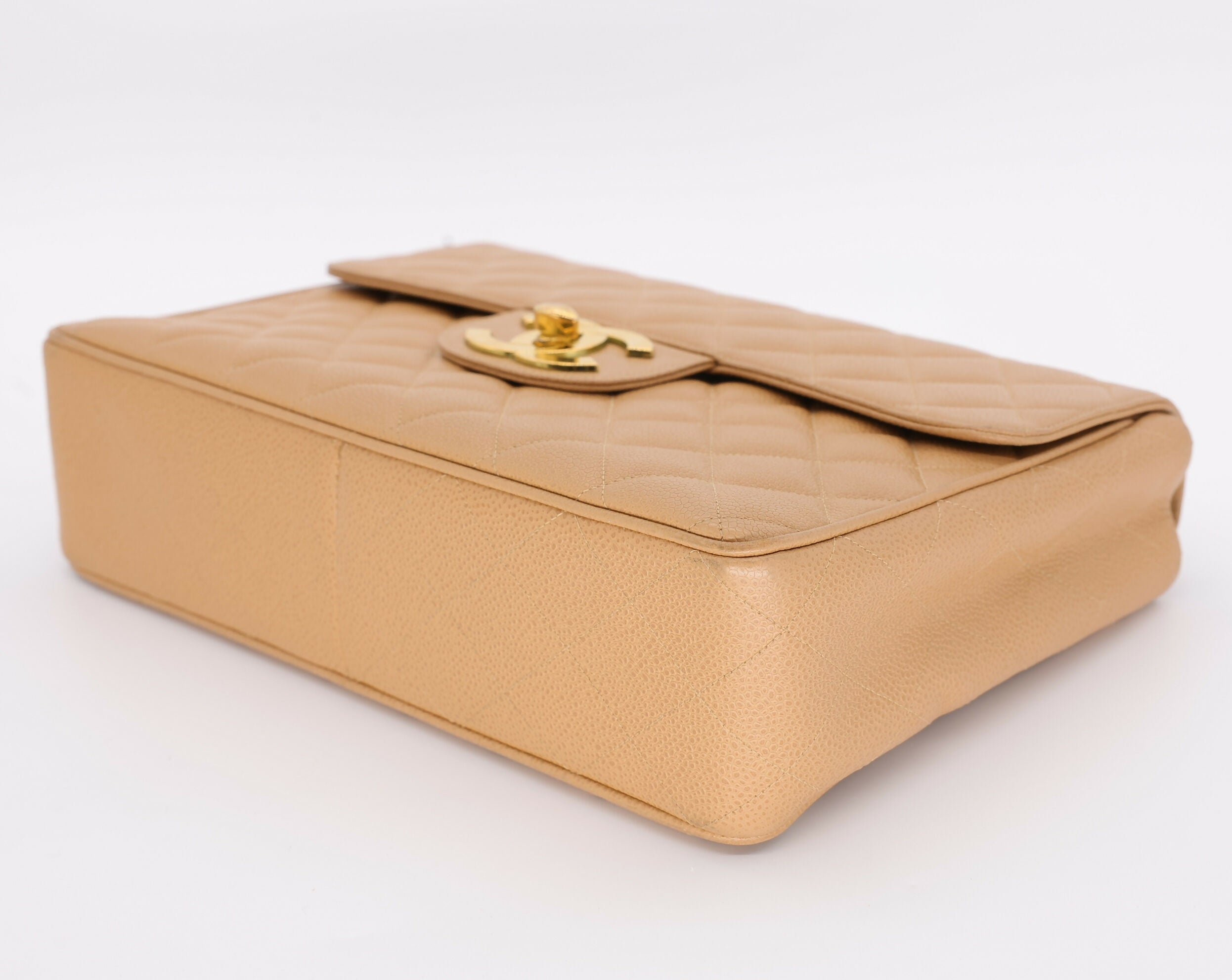 Chanel Vintage 1990s Caviar Ligt Beige Jumbo Single Classic Flap Bag